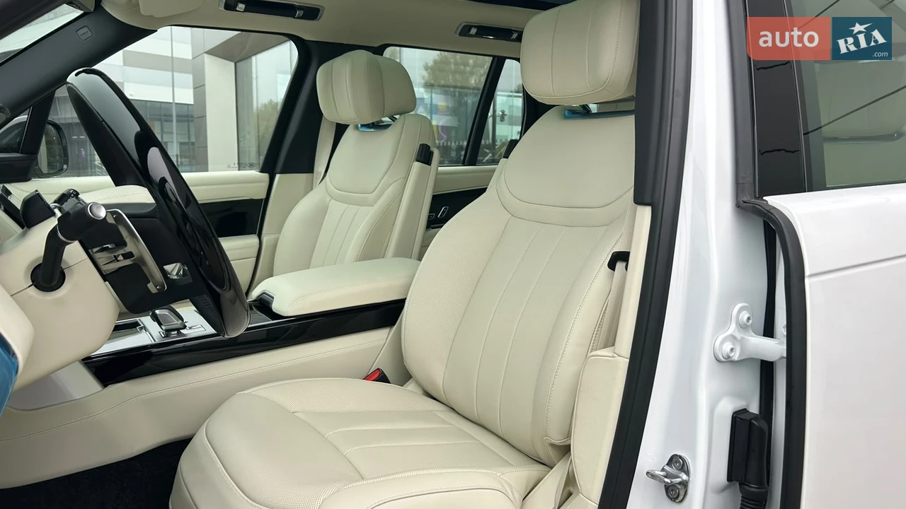 Land Rover-17