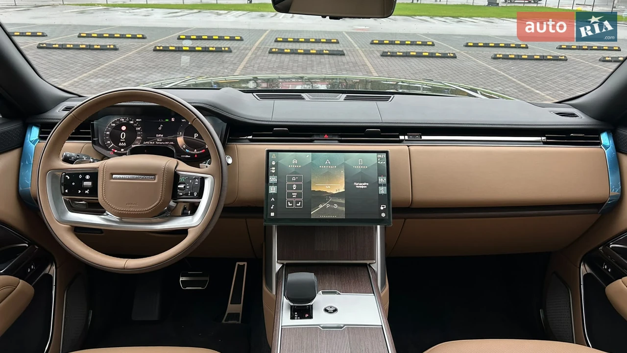 Land Rover-11