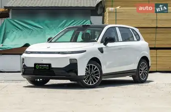 Leapmotor B10