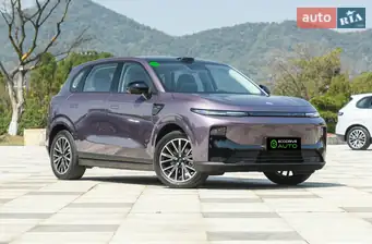 Leapmotor B10