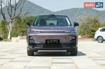 Leapmotor B10