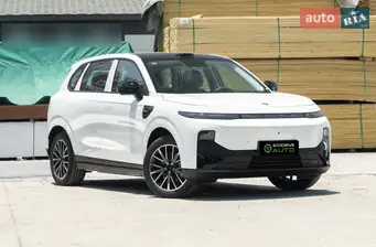Leapmotor B10