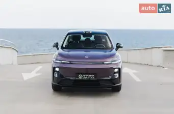 Leapmotor B10