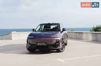 Leapmotor B10