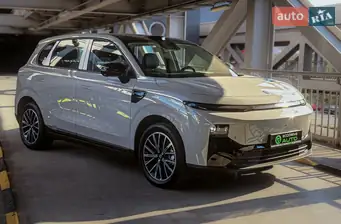 Leapmotor B10