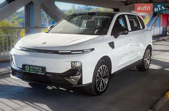 Leapmotor B10