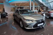 Lexus ES Executive+