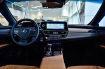 Lexus ES Executive+