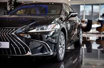 Lexus ES Business