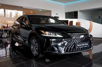 Lexus ES Business