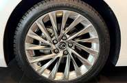 Lexus ES Executive+