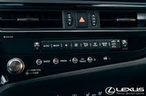 Lexus ES Launch Edition