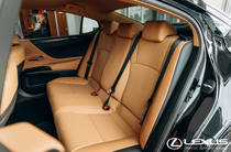 Lexus ES Business