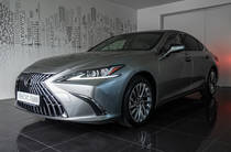 Lexus ES Launch Edition