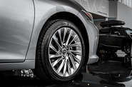 Lexus ES Launch Edition