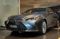 Lexus ES Launch Edition