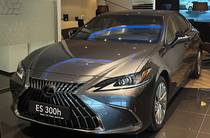 Lexus ES Launch Edition