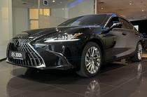 Lexus ES Launch Edition