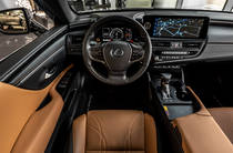 Lexus ES Launch Edition