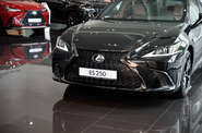 Lexus ES F Sport Design