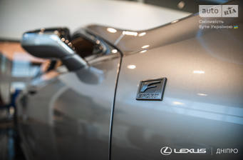 Lexus ES 2023 F Sport Design