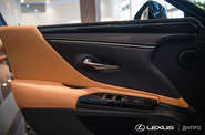 Lexus ES F Sport Design