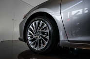 Lexus ES Launch Edition