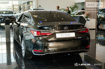 Lexus ES 2023 Launch Edition