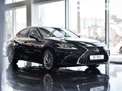 Lexus ES Launch Edition 300h e-CVT (215 к.с.) 2023