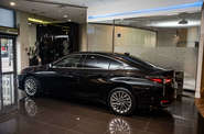 Lexus ES Launch Edition