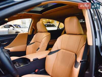 Новий Lexus ES 2024 - фото 3