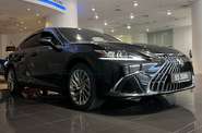 Lexus ES Launch Edition