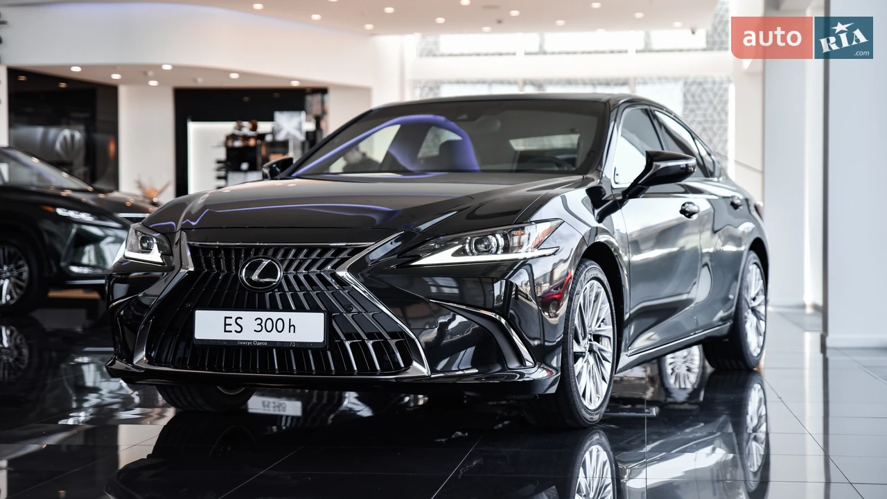 Lexus ES Launch Edition