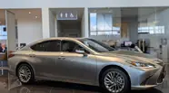 Lexus ES Launch Edition
