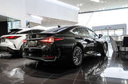 Lexus ES Launch Edition