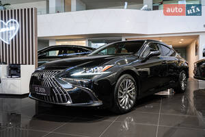 Lexus ES Launch Edition