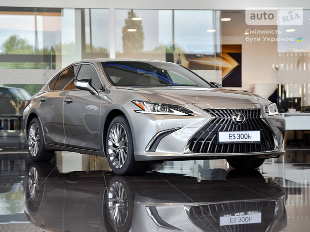 Lexus ES 2024