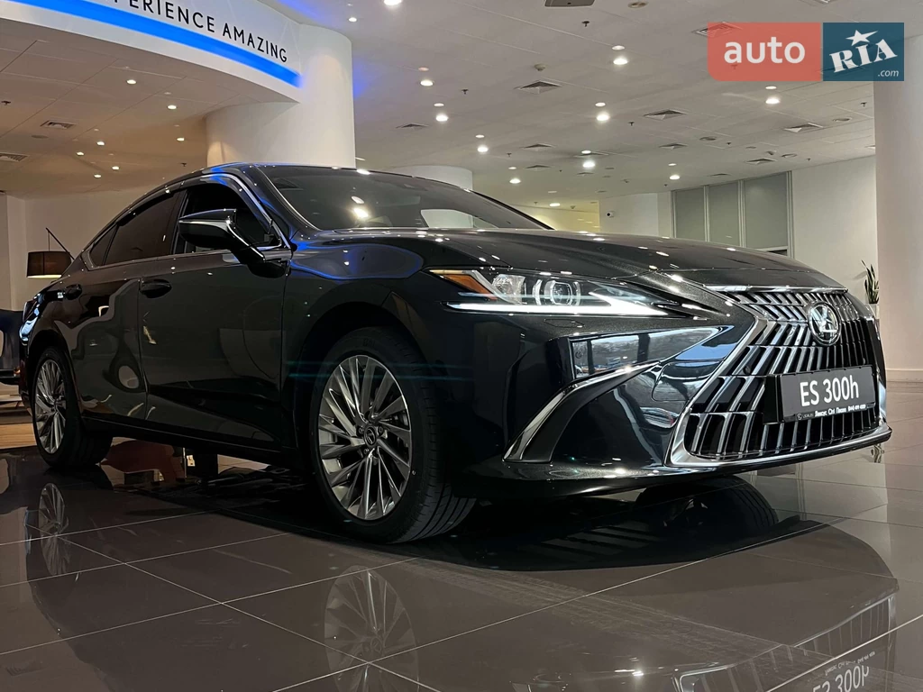 Lexus ES Launch Edition