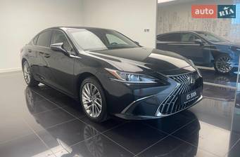 Lexus ES 300h e-CVT (215 к.с.) 2025