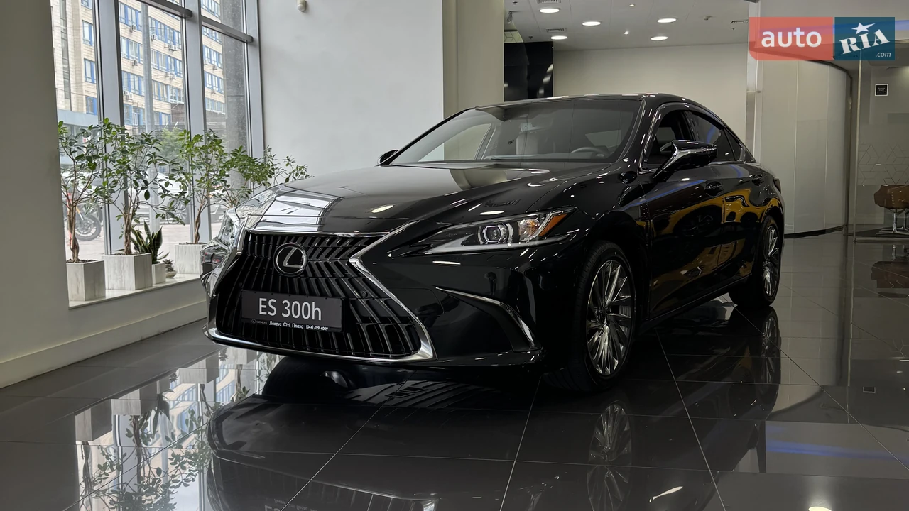 Lexus ES Launch Edition