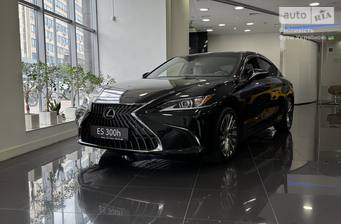 Lexus ES 2025 Launch Edition