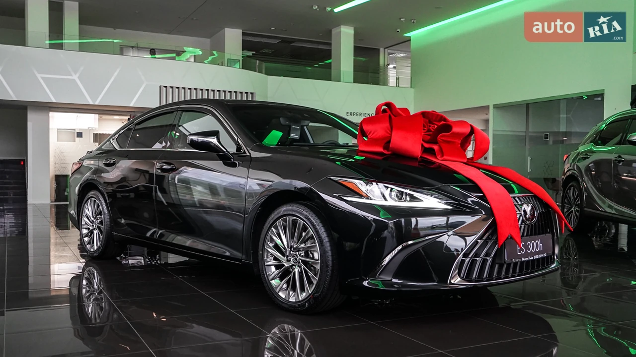 Lexus ES Launch Edition