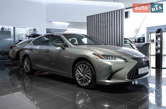 Lexus ES 300h e-CVT (207 к.с.) 2025
