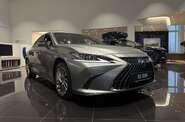 Lexus ES Launch Edition