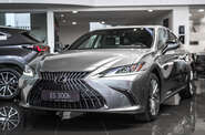 Lexus ES Launch Edition