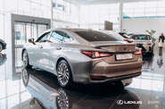 Lexus ES Launch Edition