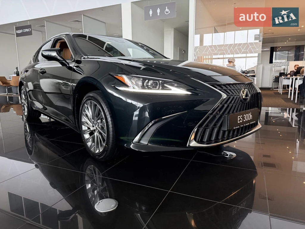 Lexus ES Launch Edition