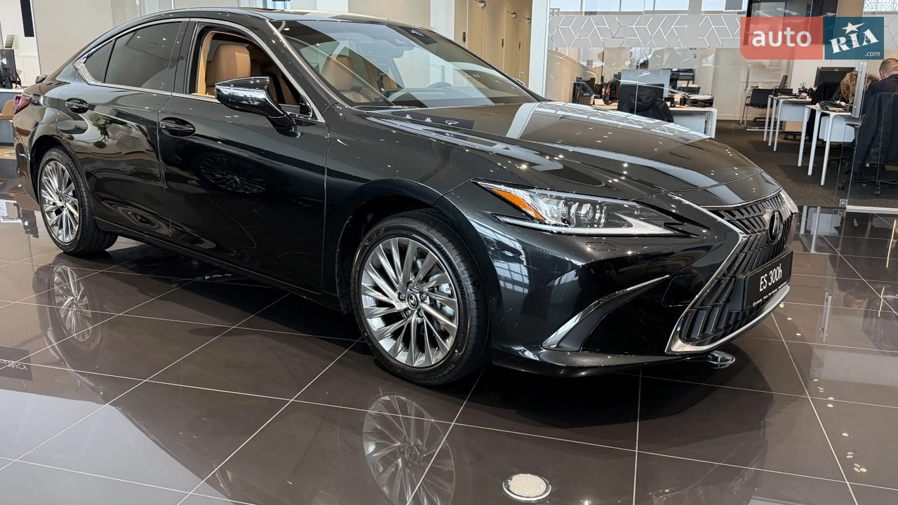Lexus ES Launch Edition