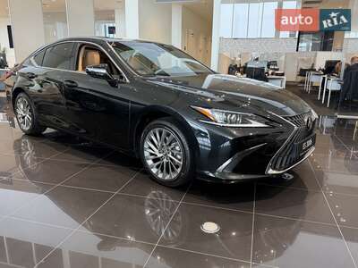 Lexus ES 2025 Launch Edition