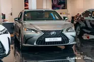 Lexus ES Launch Edition